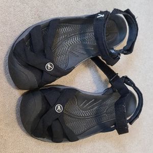 Women's Keen Sandals Bali Strap Size 8.5